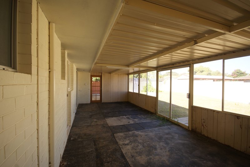 Photo - 5 Frome Way, Cooloongup WA 6168 - Image 17