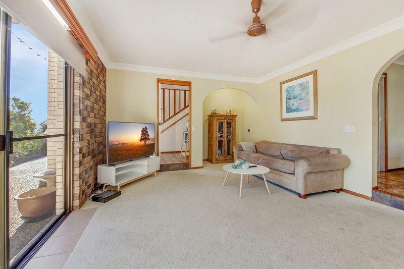 Photo - 5 Fryer Avenue, Frenchville QLD 4701 - Image 5