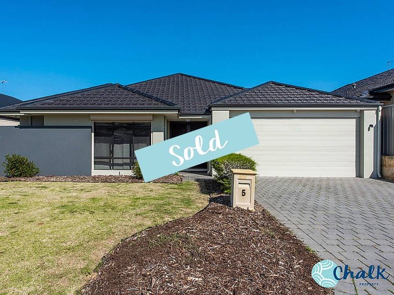 Photo - 5 Furness Way, Wellard WA 6170 - Image 1