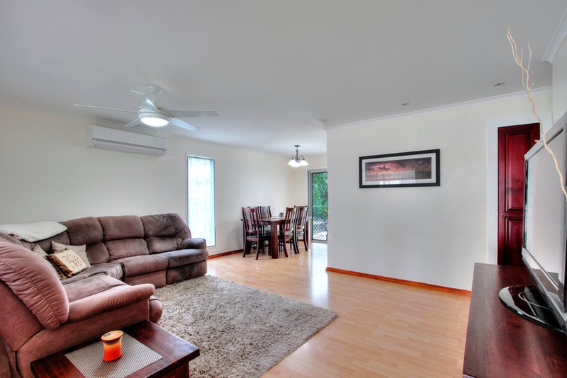 Photo - 5 Galahad Street, Marsden QLD 4132 - Image 6