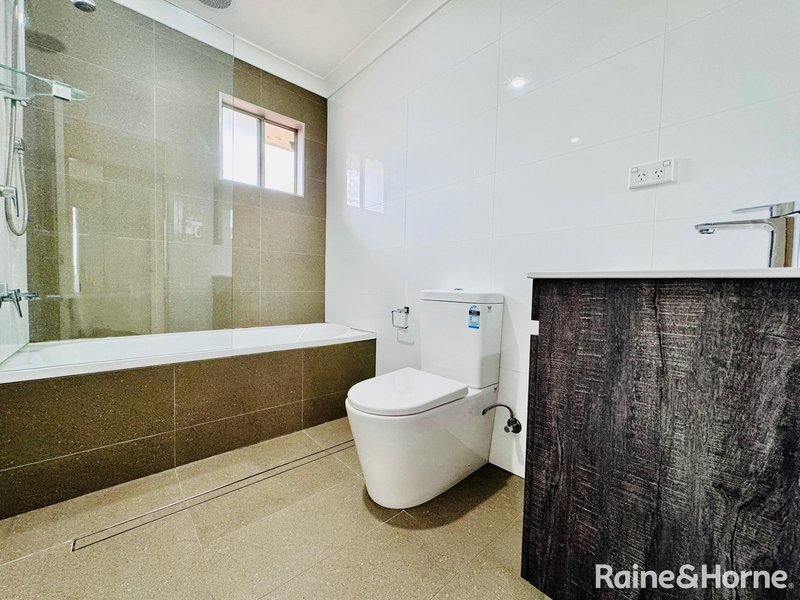 Photo - 5 Gangurlin Street, Heckenberg NSW 2168 - Image 11