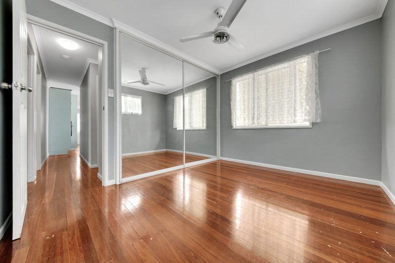 Photo - 5 Gannet Street, New Auckland QLD 4680 - Image 6