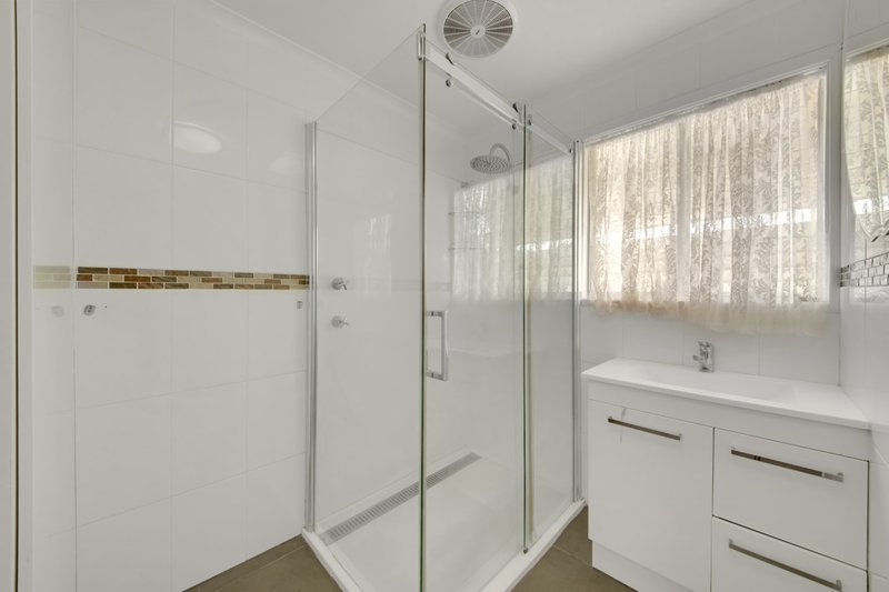 Photo - 5 Gannet Street, New Auckland QLD 4680 - Image 9