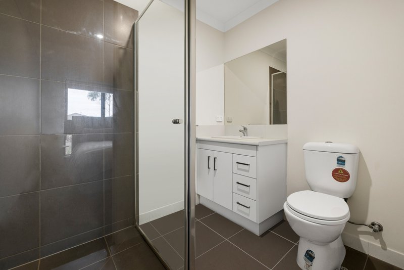 Photo - 5 Gants Path, Wyndham Vale VIC 3024 - Image 7