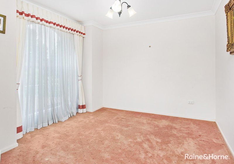 Photo - 5 Gardenia Crescent, Bomaderry NSW 2541 - Image 7