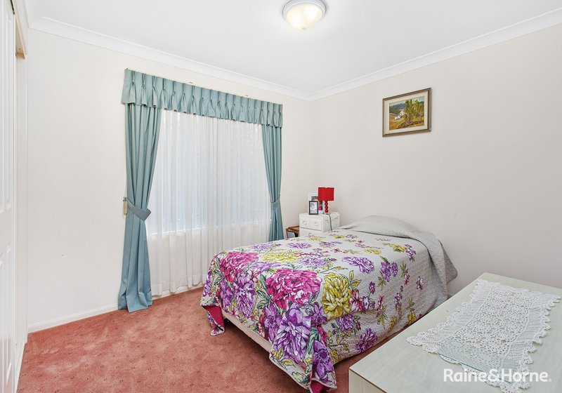 Photo - 5 Gardenia Crescent, Bomaderry NSW 2541 - Image 10