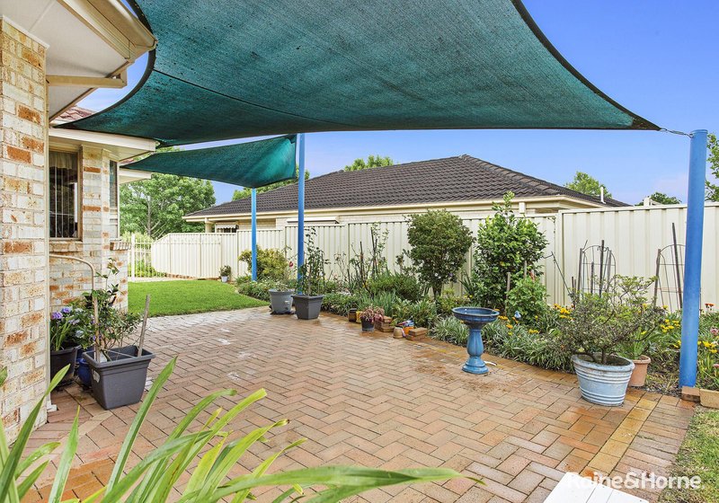 Photo - 5 Gardenia Crescent, Bomaderry NSW 2541 - Image 16