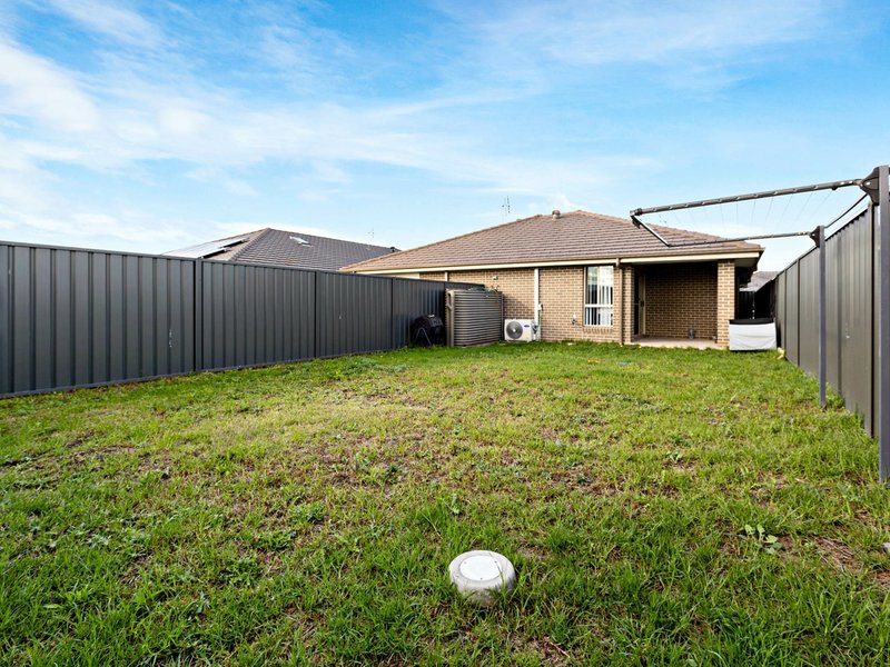 Photo - 5 Garland Road, Cessnock NSW 2325 - Image 8