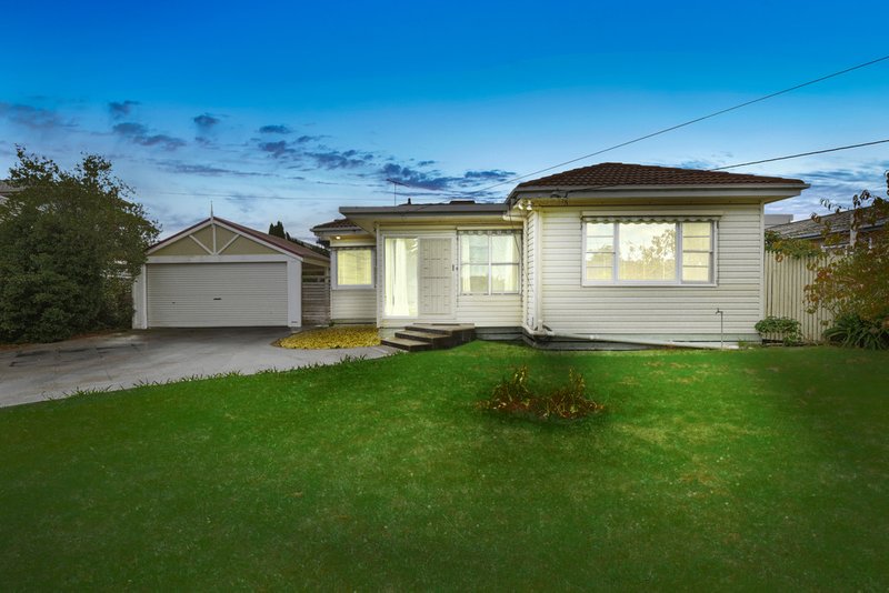 Photo - 5 Garnett Street, Huntingdale VIC 3166 - Image 11