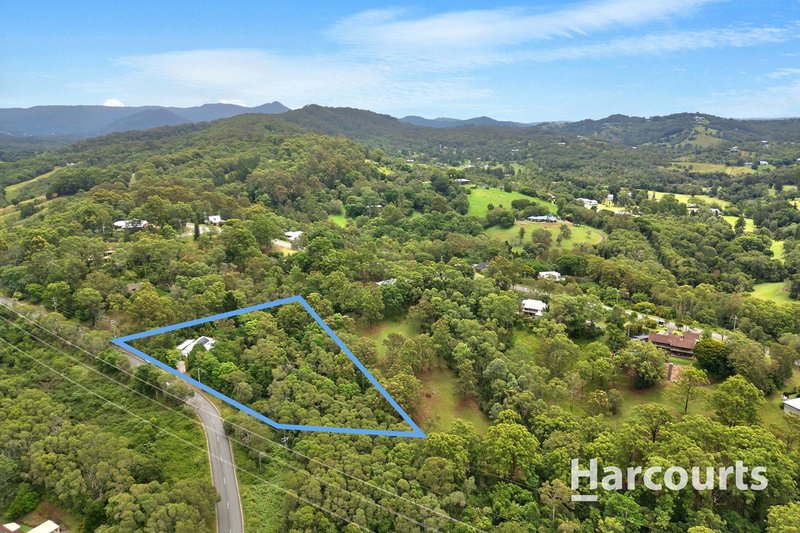 Photo - 5 Garrawin Court, Clear Mountain QLD 4500 - Image 26