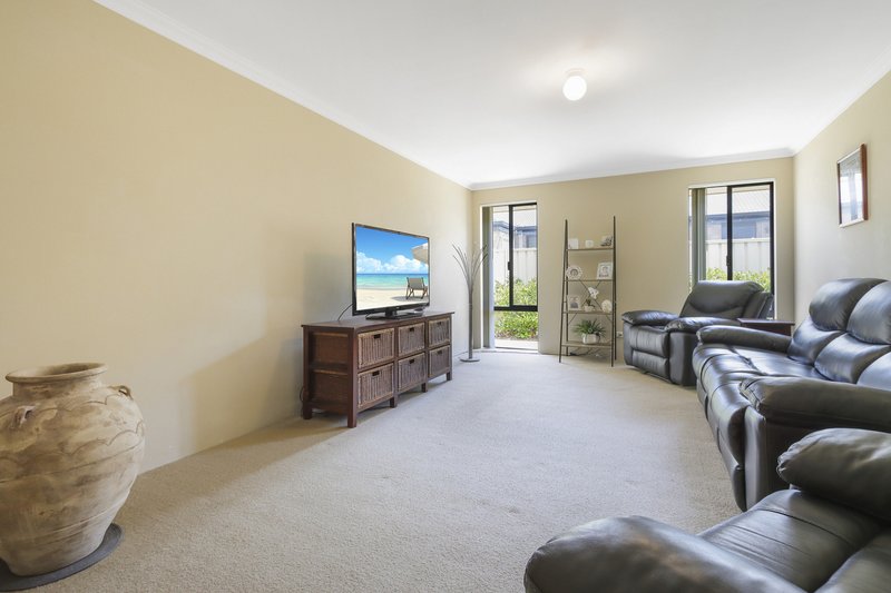 Photo - 5 Gill Place, Baldivis WA 6171 - Image 8