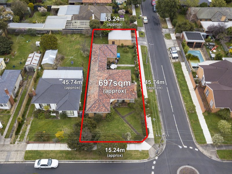 5 Gilmour Road, Bentleigh VIC 3204