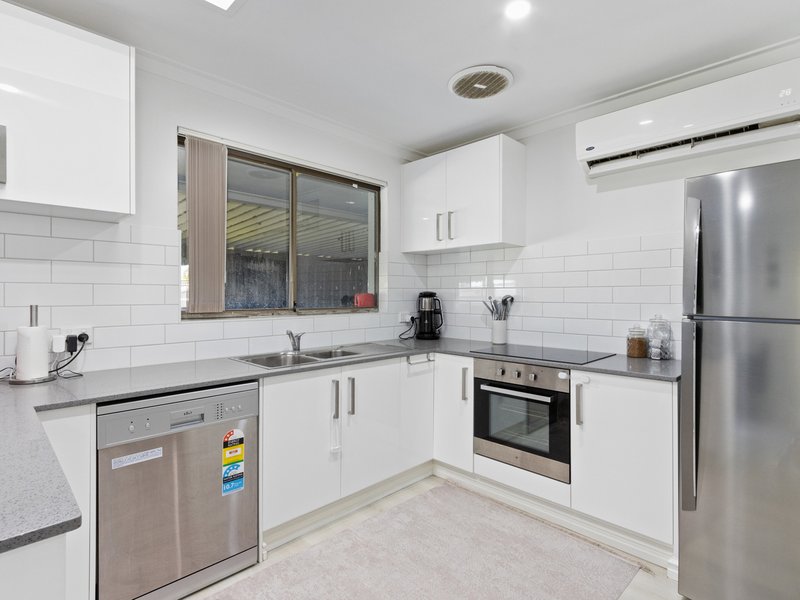 Photo - 5 Glamorgan Street, East Cannington WA 6107 - Image 7