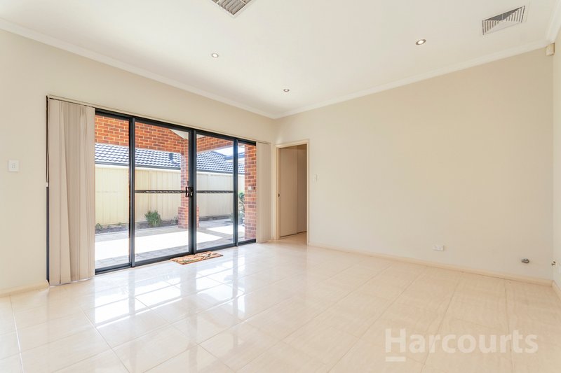 Photo - 5 Glandore Rise, Landsdale WA 6065 - Image 9