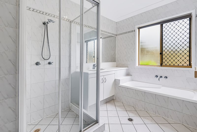 Photo - 5 Glastonbury , Mudgeeraba QLD 4213 - Image 11