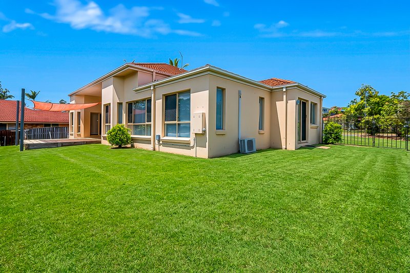 Photo - 5 Glastonbury , Mudgeeraba QLD 4213 - Image 14