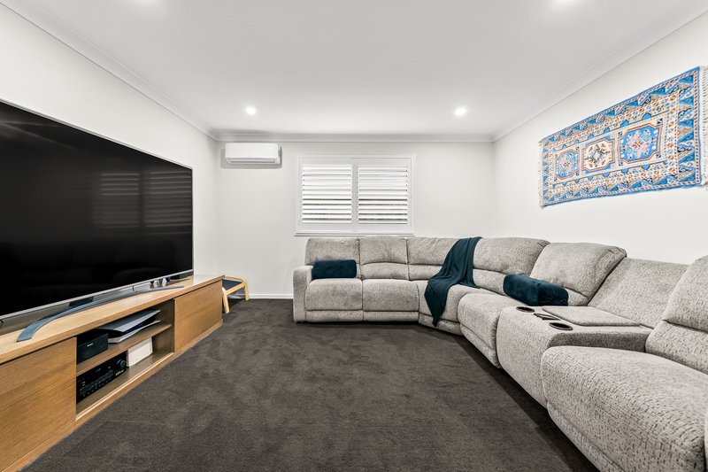 Photo - 5 Glendale Crescent, Heathwood QLD 4110 - Image 9