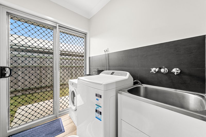 Photo - 5 Glendale Crescent, Heathwood QLD 4110 - Image 21