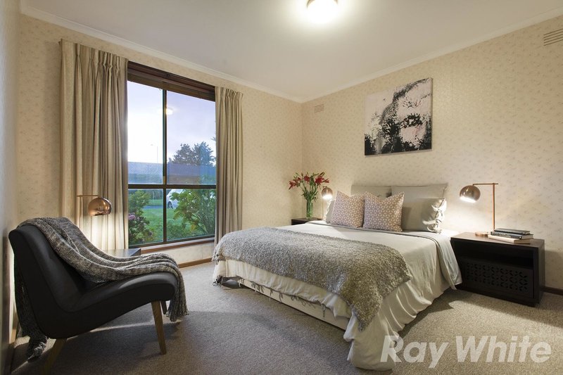 Photo - 5 Glenden Retreat, Cheltenham VIC 3192 - Image 6