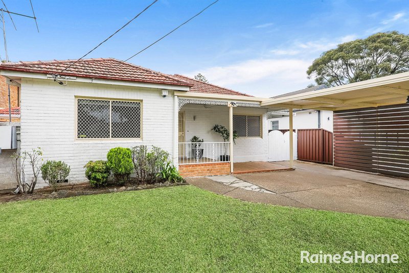 5 Glenwall Street, Kingsgrove NSW 2208