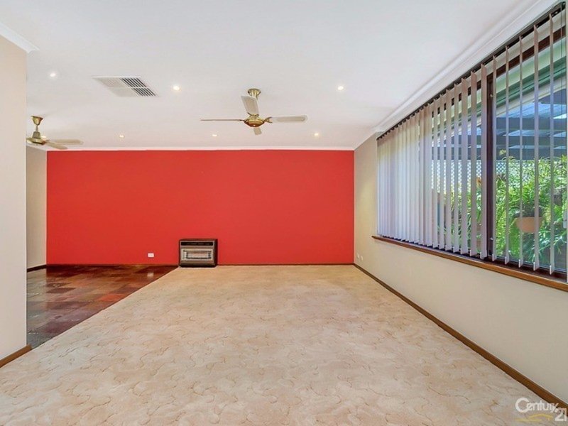 Photo - 5 Goldingham Street, Taperoo SA 5017 - Image 8