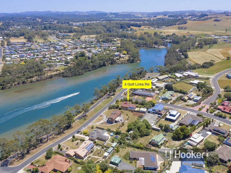 Photo - 5 Golf Links Road, Wynyard TAS 7325 - Image 3