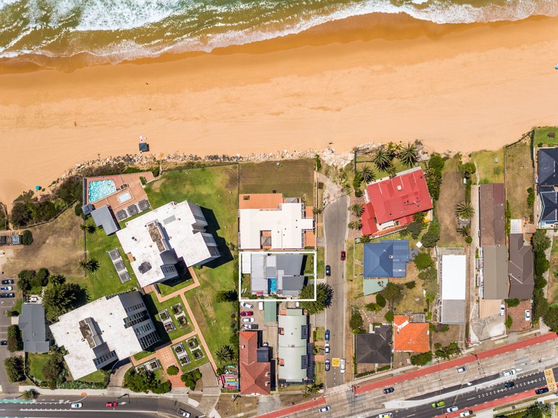 Photo - 5 Goodwin Street, Narrabeen NSW 2101 - Image 6