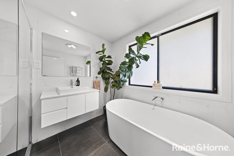 Photo - 5 Goodwood Street, Bardia NSW 2565 - Image 11