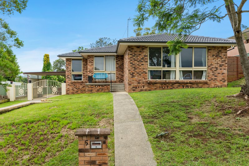 Photo - 5 Goolagong Street, Dapto NSW 2530 - Image 2