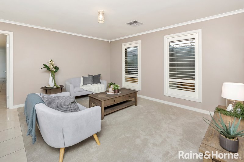 Photo - 5 Gordon Crescent, Strathalbyn SA 5255 - Image 4