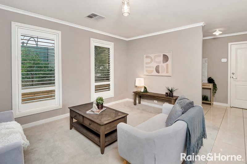 Photo - 5 Gordon Crescent, Strathalbyn SA 5255 - Image 5