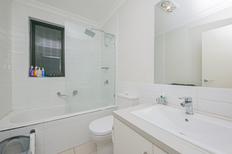 Photo - 5 Goshawk Street, Narre Warren VIC 3805 - Image 9