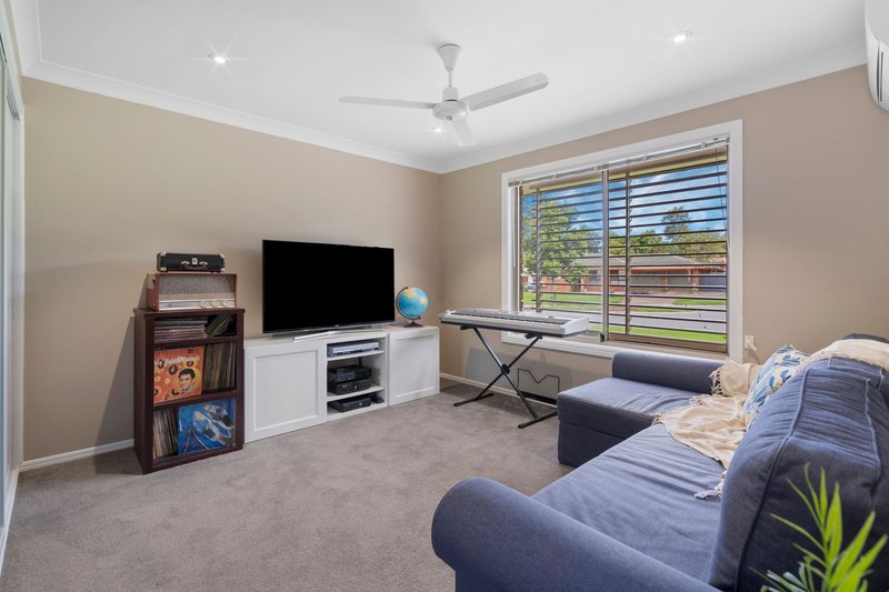 Photo - 5 Gottsfreid Place, Windaroo QLD 4207 - Image 16