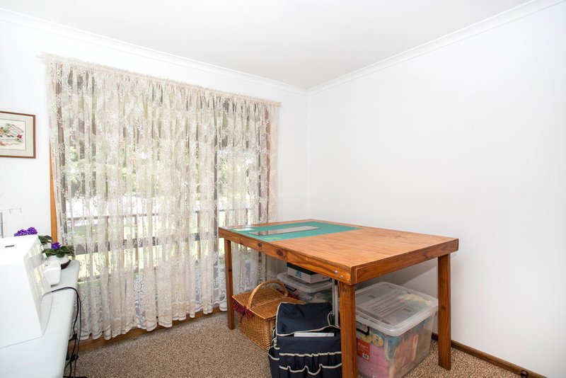 Photo - 5 Grantham Road, Batehaven NSW 2536 - Image 10