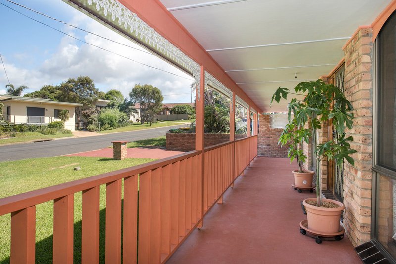 Photo - 5 Grantham Road, Batehaven NSW 2536 - Image 17