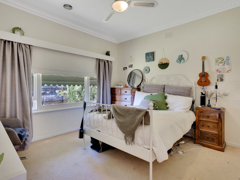 Photo - 5 Gray Street, Wangaratta VIC 3677 - Image 9