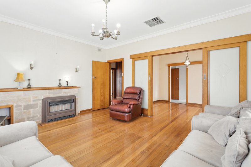 Photo - 5 Graydale Street, West Beach SA 5024 - Image 5