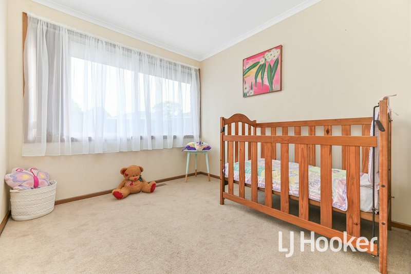 Photo - 5 Greaves Court, Pakenham VIC 3810 - Image 14