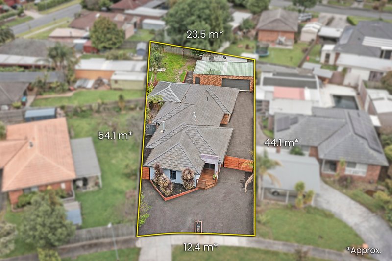 Photo - 5 Greenacre Crescent, Narre Warren VIC 3805 - Image 13