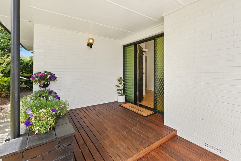 Photo - 5 Greensview Road, Banksia Park SA 5091 - Image 2