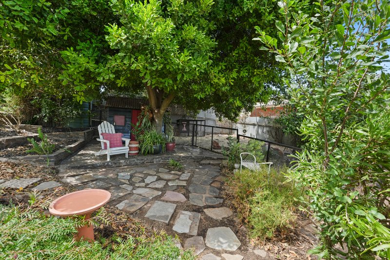 Photo - 5 Greensview Road, Banksia Park SA 5091 - Image 17
