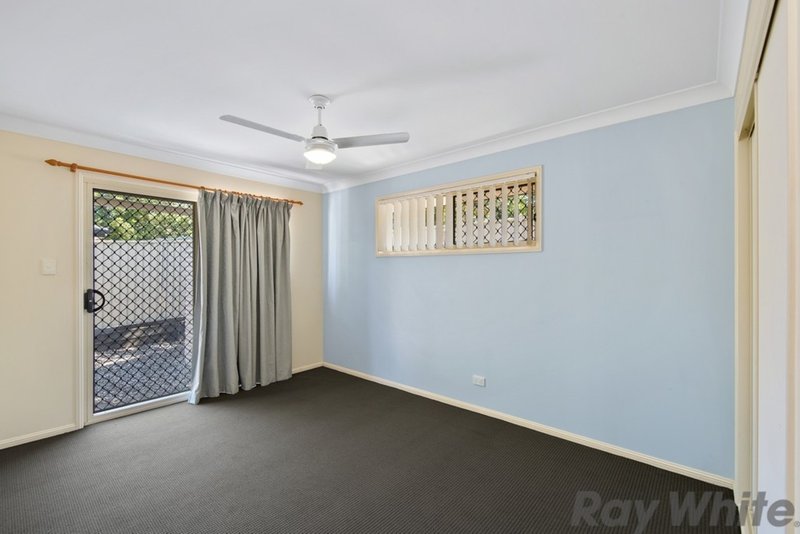 Photo - 5 Greenway Place, Deception Bay QLD 4508 - Image 8