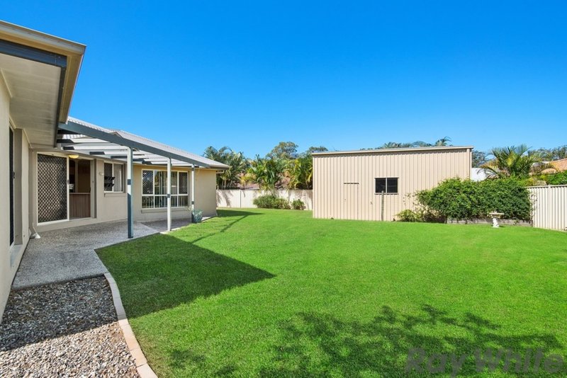 Photo - 5 Greenway Place, Deception Bay QLD 4508 - Image 11