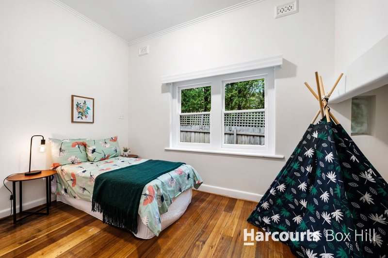 Photo - 5 Grenville Street, Box Hill North VIC 3129 - Image 8