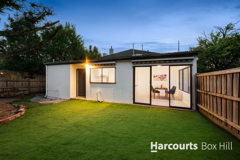 Photo - 5 Grenville Street, Box Hill North VIC 3129 - Image 12