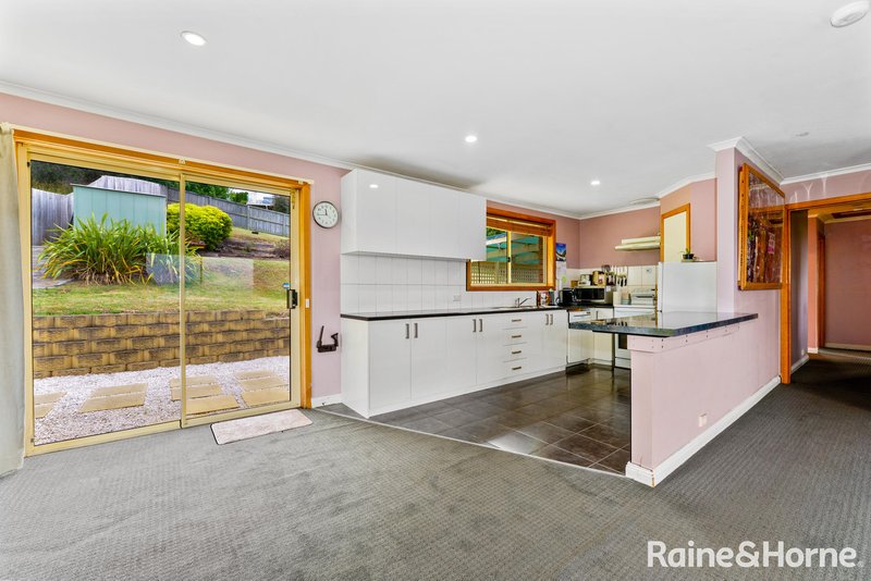 Photo - 5 Grevillea Avenue, Old Beach TAS 7017 - Image 3