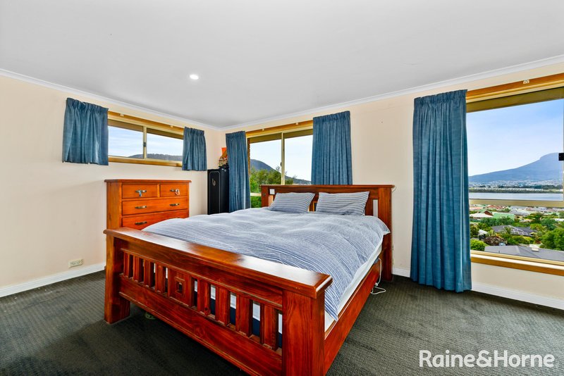 Photo - 5 Grevillea Avenue, Old Beach TAS 7017 - Image 8