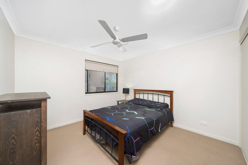 Photo - 5 Greygum Street, North Lakes QLD 4509 - Image 15