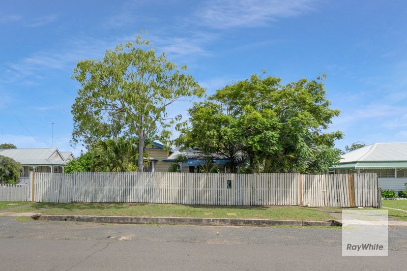 Photo - 5 Griffith Street, Bundaberg South QLD 4670 - Image 20