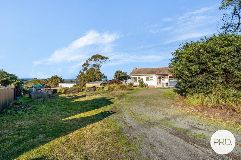 Photo - 5 Gully Road, Dodges Ferry TAS 7173 - Image 4